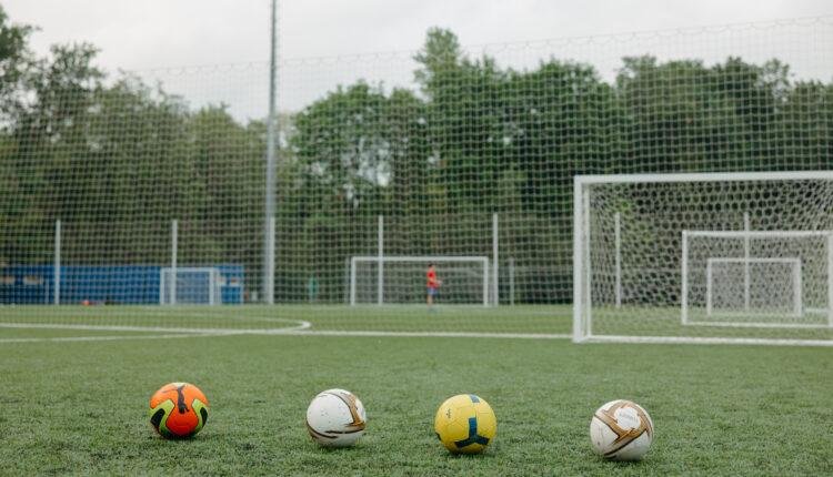What is an Over 2.5 goals bet?