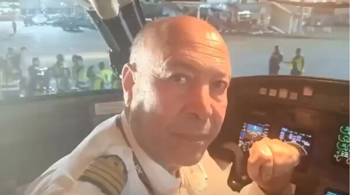 Tunisian pilot who recently flew the Super Eagles of Nigeria to Libya