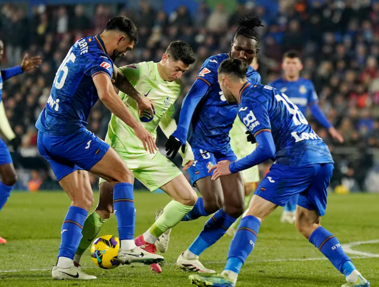 Lacklustre Barcelona held to 1-1 tie by Getafe