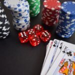 How to Navigate the World of Online Casinos