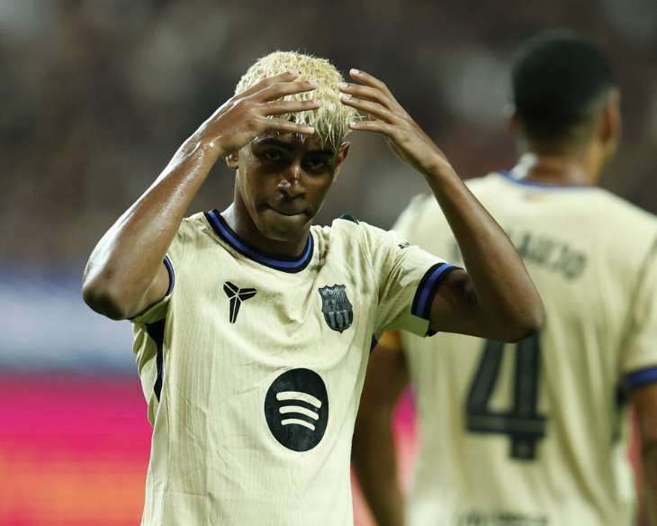 From Messi to Yamal: Two Gamper Debuts, Worlds Apart