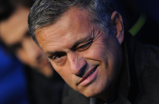 Jose Mourinho gets hero's welcome at Chelsea despite loss