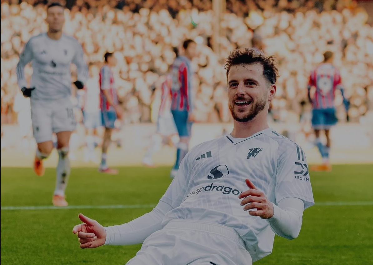 Zirkzee and Mount fire Man United to a comeback win at Palace after an early scare