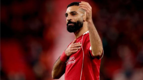 Carragher Urges Salah to Finish Liverpool Story Properly