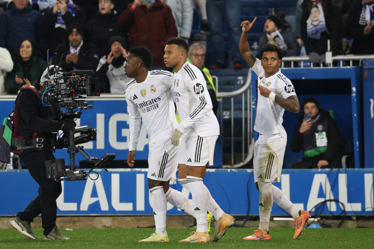 Rodrygo Strikes Late as Real Madrid Edge Alaves to Halt Losing Run