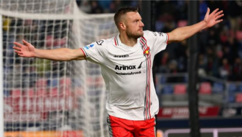 Vardy Stuns Serie A With November Award