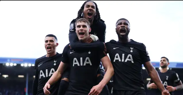 Van de Ven backed for elite move as Tottenham struggles deepen