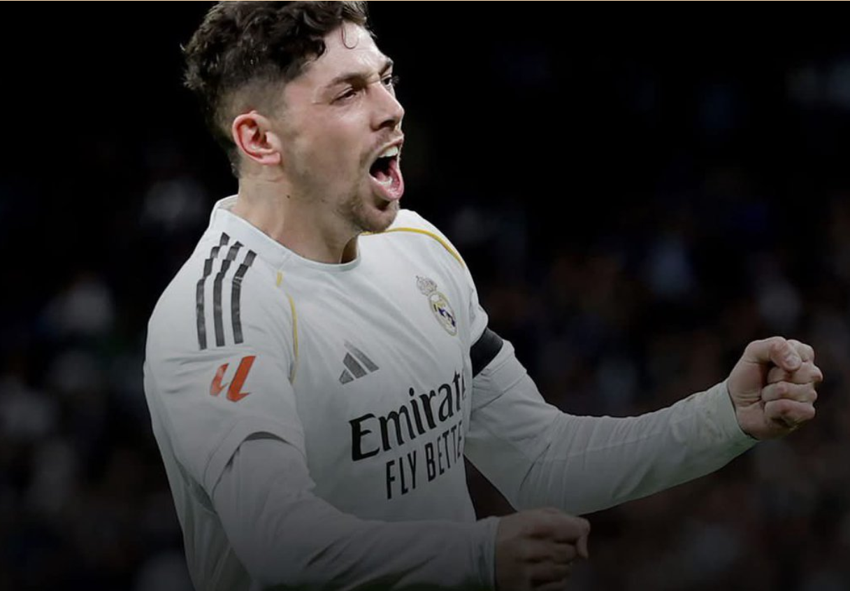“Real Madrid Cruise Past Elche 4–1 to Stay in LaLiga Title Hunt”