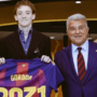 Barcelona complete signing of Anthony Gordon in €80m-plus deal from Newcastle