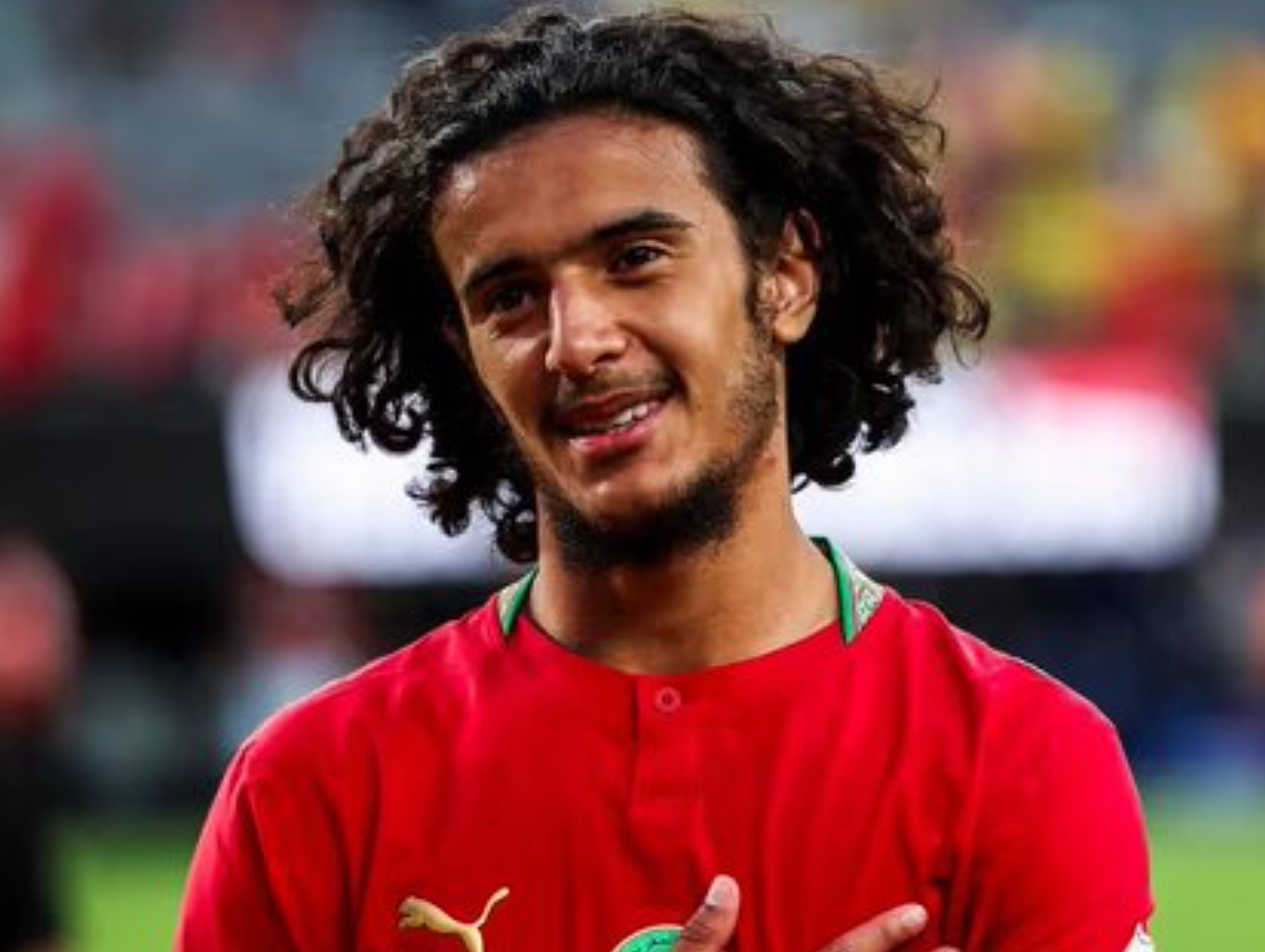 Arsenal and PSG Lead Race for Lille Midfielder Bouaddi