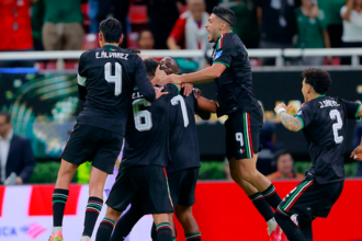 Mexico book World Cup knockout place after dramatic win over South Korea