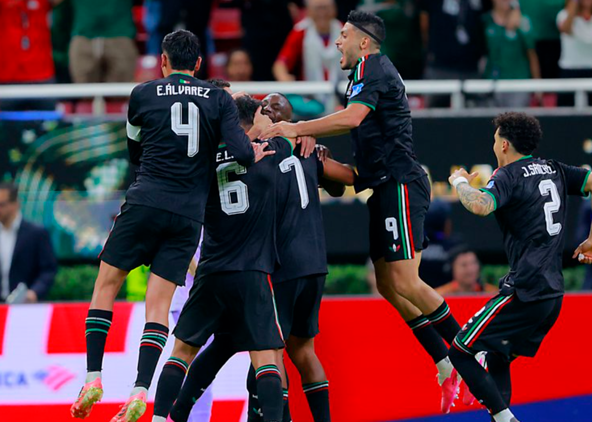 Mexico book World Cup knockout place after dramatic win over South Korea