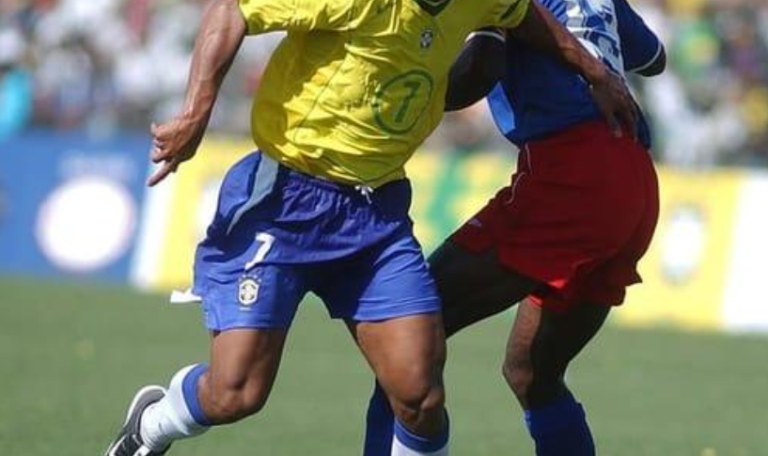 Ronaldinho Brazil vs Haiti